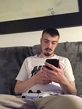 jaycoy22 online show from April 4, 2026, 9:21 pm