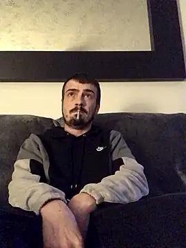 Snapshot of jaycoy22 chatting on January 12, 2026, 9:52 pm jaycoy22 online show from January 12, 2026, 9:52 pm