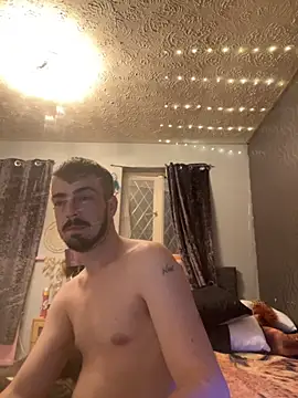 Snapshot of jaycoy22 chatting on October 6, 2025, 6:08 pm jaycoy22 online show from October 6, 2025, 6:08 pm