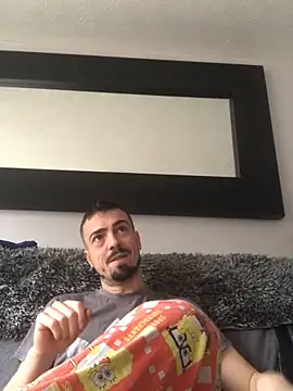 Snapshot of jaycoy22 chatting on February 1, 2026, 10:35 am jaycoy22 online show from February 1, 2026, 10:35 am