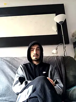 Snapshot of jaycoy22 chatting on January 6, 2026, 12:53 pm jaycoy22 online show from January 6, 2026, 12:53 pm