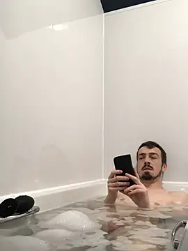 Snapshot of jaycoy22 chatting on January 18, 2026, 3:59 pm jaycoy22 online show from January 18, 2026, 3:59 pm