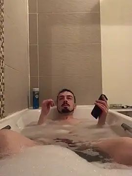 Snapshot of jaycoy22 chatting on February 13, 2026, 3:12 pm jaycoy22 online show from February 13, 2026, 3:12 pm