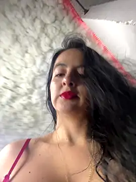 Snapshot of salo-rousee chatting on January 5, 2026, 9:07 pm salo-rousee online show from January 5, 2026, 9:07 pm