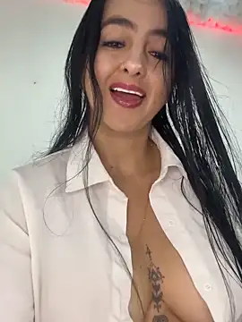 Snapshot of salo-rousee chatting on March 1, 2026, 5:13 pm salo-rousee online show from March 1, 2026, 5:13 pm