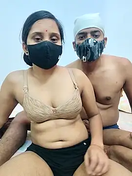 Miss Riya20 online show from May 4, 2026, 3:43 am