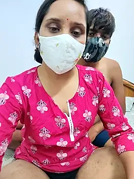 Snapshot of Miss_Riya20 chatting on August 7, 2026, 1:06 pm Miss Riya20 online show from August 7, 2026, 1:06 pm