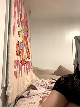 Snapshot of littlesnowbnnyxo chatting on November 12, 2025, 9:02 am littlesnowbnnyxo online show from November 12, 2025, 9:02 am