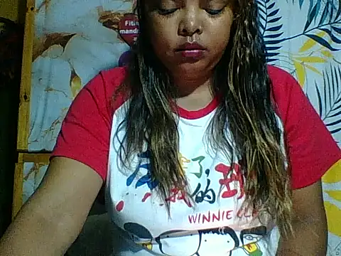 Snapshot of SEXY_METISE chatting on May 20, 2026, 2:41 am SEXY METISE online show from May 20, 2026, 2:41 am