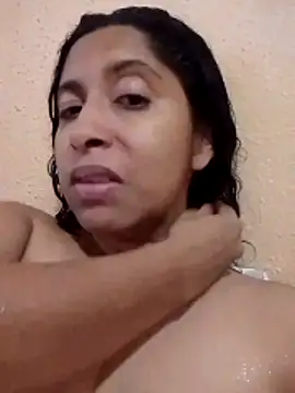 Snapshot of anitotori chatting on May 3, 2026, 10:02 pm anitotori online show from May 3, 2026, 10:02 pm