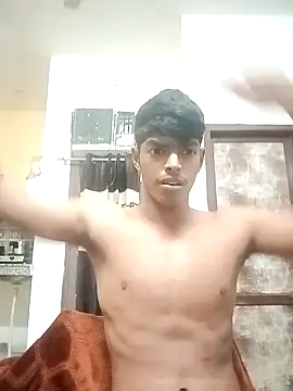 monster 33 online show from February 15, 2026, 1:21 pm