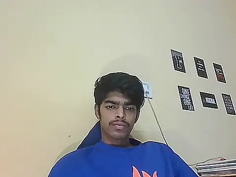 Snapshot of monster_33 chatting on June 13, 2026, 7:39 am monster 33 online show from June 13, 2026, 7:39 am