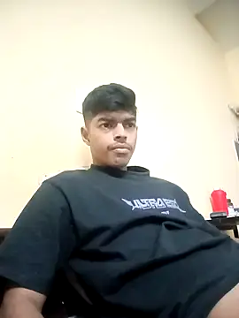 monster 33 online show from April 10, 2026, 5:14 am