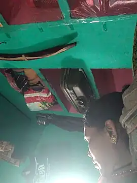 Pooja750 online show from February 20, 2026, 6:26 am