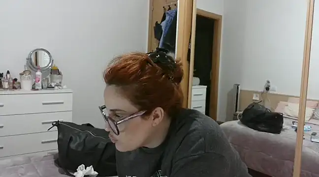 Snapshot of Cuquita83 chatting on January 10, 2025, 9:23 am Cuquita83 online show from January 10, 2025, 9:23 am