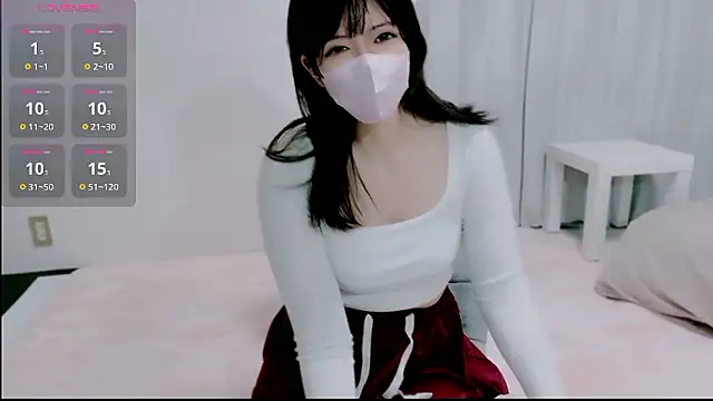 hinachuuu  D online show from November 4, 2025, 10:19 am