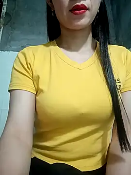 Snapshot of Vyvyy06 chatting on October 24, 2025, 2:21 am Vyvyy06 online show from October 24, 2025, 2:21 am