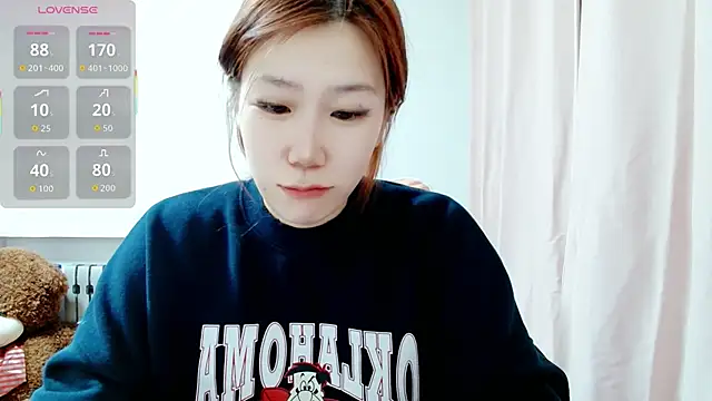 Snapshot of Annasweet- chatting on February 26, 2026, 2:28 pm Annasweet- online show from February 26, 2026, 2:28 pm