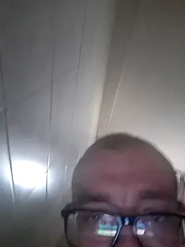 Snapshot of 948197 chatting on November 20, 2025, 8:04 am 948197 online show from November 20, 2025, 8:04 am