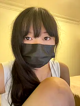 Snapshot of Minnie-2025 chatting on October 8, 2025, 5:46 pm Minnie-2025 online show from October 8, 2025, 5:46 pm