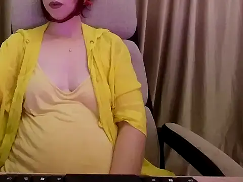 Snapshot of Hot_Bruny chatting on July 1, 2026, 2:28 pm Hot Bruny online show from July 1, 2026, 2:28 pm