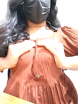 Snapshot of BeautyGirl_sara chatting on November 15, 2025, 4:22 pm BeautyGirl sara online show from November 15, 2025, 4:22 pm