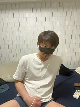 Snapshot of Arista_09 chatting on September 15, 2025, 12:11 am Arista 09 online show from September 15, 2025, 12:11 am