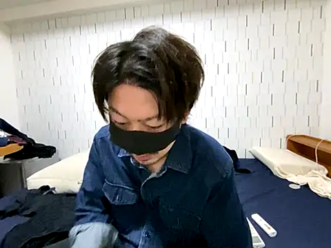 Snapshot of Arista_09 chatting on October 13, 2025, 11:56 am Arista 09 online show from October 13, 2025, 11:56 am