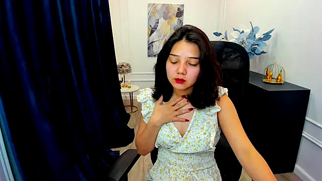 Snapshot of ElliVensda chatting on October 2, 2025, 11:35 am ElliVensda online show from October 2, 2025, 11:35 am