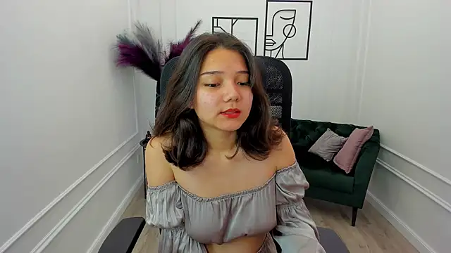 Snapshot of ElliVensda chatting on October 9, 2025, 11:22 am ElliVensda online show from October 9, 2025, 11:22 am