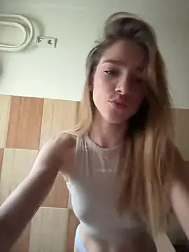 TeaseRosie online show from May 28, 2026, 5:19 pm