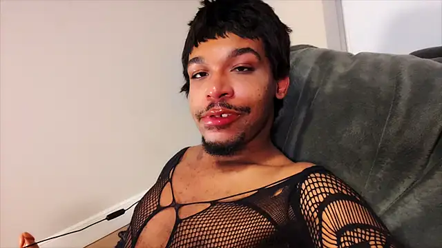 KaiTemptation online show from June 10, 2026, 12:34 am