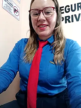 Hannah-colx online show from February 3, 2026, 2:11 pm