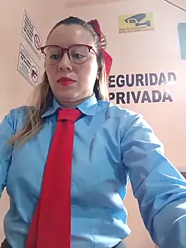 Snapshot of Hannah-colx chatting on April 22, 2026, 1:07 pm Hannah-colx online show from April 22, 2026, 1:07 pm