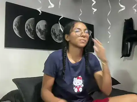 Snapshot of sexycalipso chatting on November 5, 2025, 2:36 am sexycalipso online show from November 5, 2025, 2:36 am