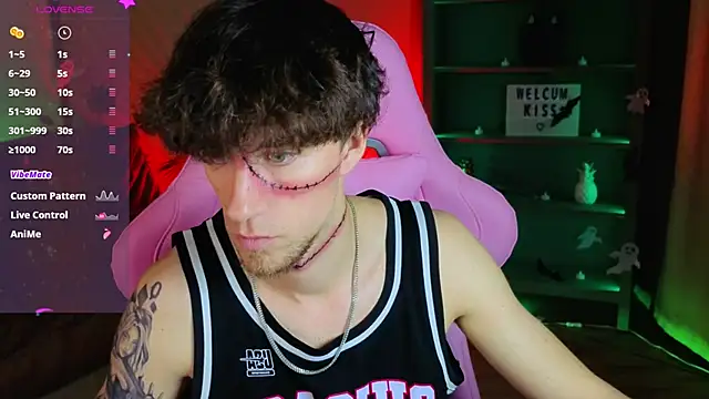 mark caron online show from October 31, 2025, 8:27 pm