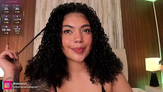 Snapshot of miss_curazao chatting on January 14, 2026, 11:47 am miss curazao online show from January 14, 2026, 11:47 am