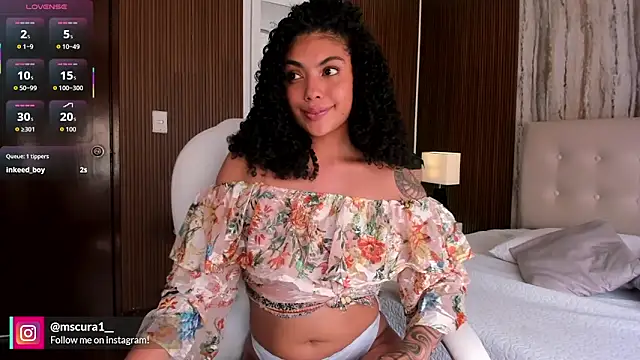 Snapshot of miss_curazao chatting on January 6, 2026, 2:43 pm miss curazao online show from January 6, 2026, 2:43 pm