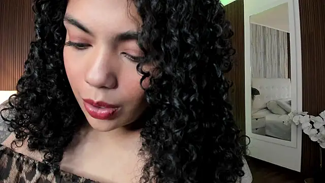 Snapshot of miss_curazao chatting on January 13, 2026, 11:47 am miss curazao online show from January 13, 2026, 11:47 am