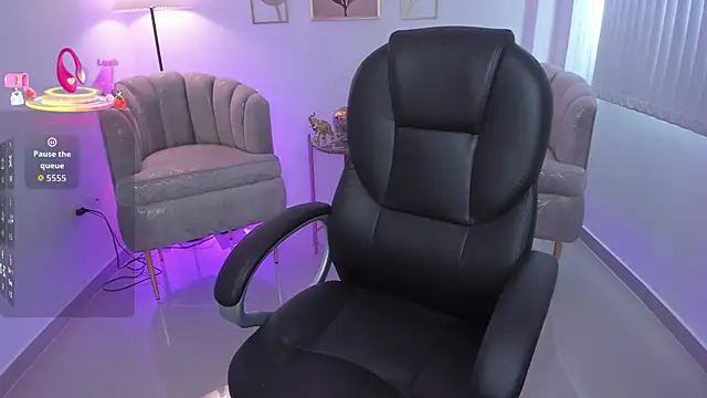 issi loren online show from December 5, 2025, 4:05 pm