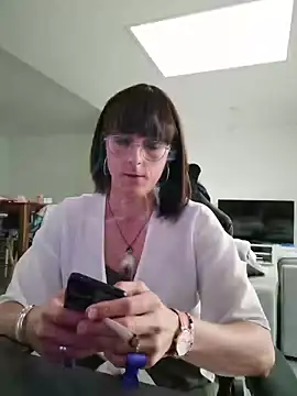 jenny5962 online show from June 2, 2026, 11:21 am