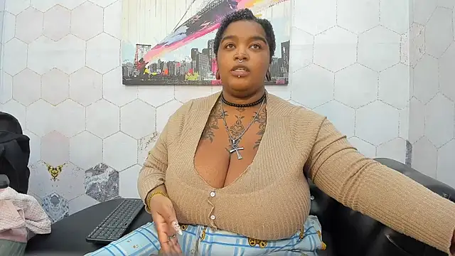 Snapshot of Anaa_Fuentess chatting on July 12, 2026, 11:33 am Anaa Fuentess online show from July 12, 2026, 11:33 am