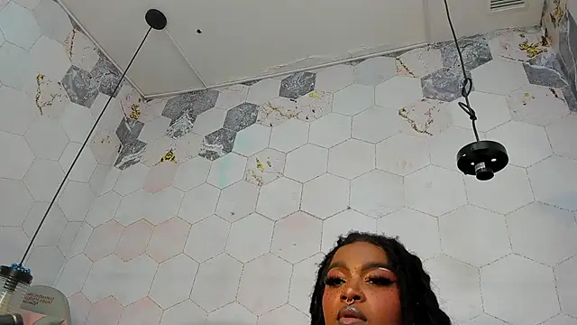 Snapshot of Anaa_Fuentess chatting on December 18, 2025, 11:25 am Anaa Fuentess online show from December 18, 2025, 11:25 am