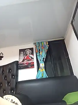 Snapshot of Licethf00x chatting on September 28, 2025, 3:46 am Licethf00x online show from September 28, 2025, 3:46 am