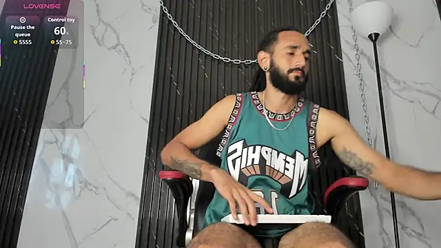 Tatis   online show from November 8, 2025, 8:01 pm