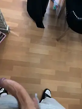 cook907920 online show from April 8, 2026, 12:50 pm