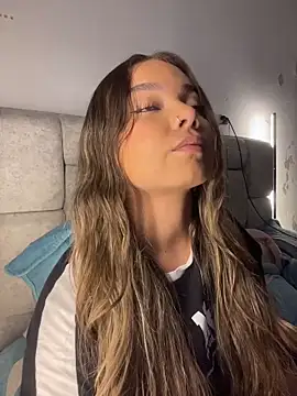 AnnyLopezzz  online show from March 24, 2026, 3:06 am