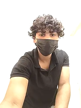 Snapshot of Goodmens5 chatting on October 15, 2025, 8:00 am Goodmens5 online show from October 15, 2025, 8:00 am