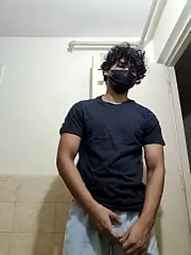 Snapshot of Goodmens5 chatting on October 11, 2025, 6:09 pm Goodmens5 online show from October 11, 2025, 6:09 pm