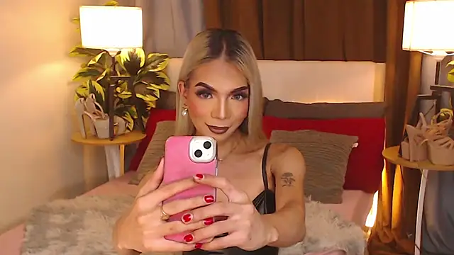 CelestinaMarquez0427 online show from November 14, 2025, 10:46 pm